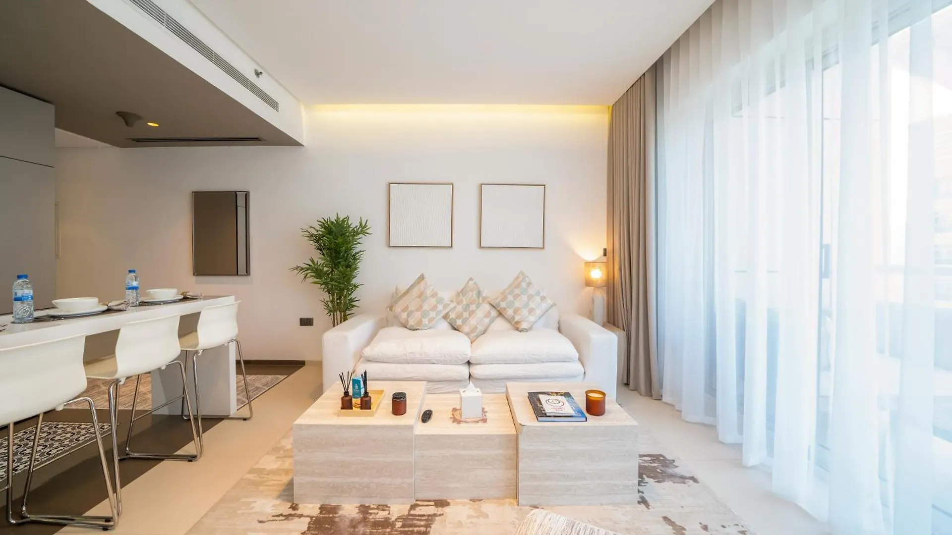 Apartment Blue Breeze - Modern Apt With Partial Marina Views & Balcony Dubai